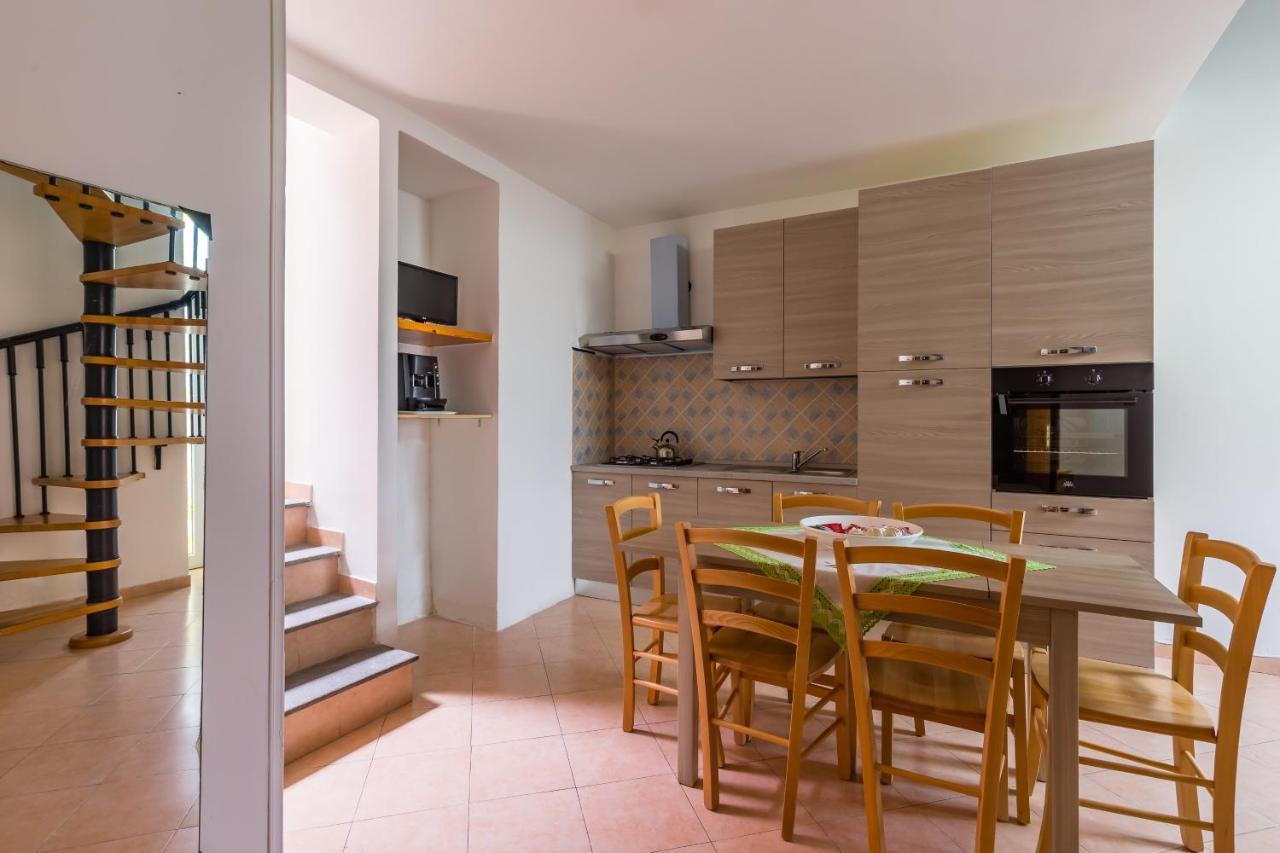 La Terrazza Sul Giardino Apartment Procida Luaran gambar