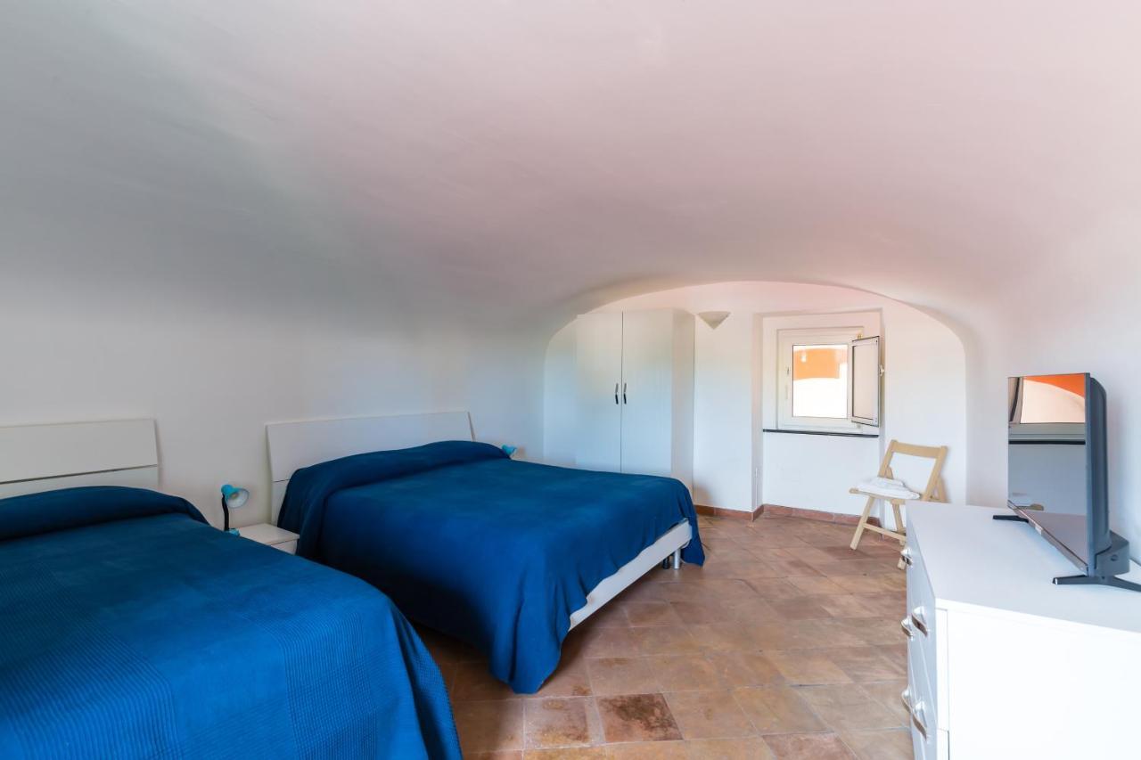 La Terrazza Sul Giardino Apartment Procida Luaran gambar